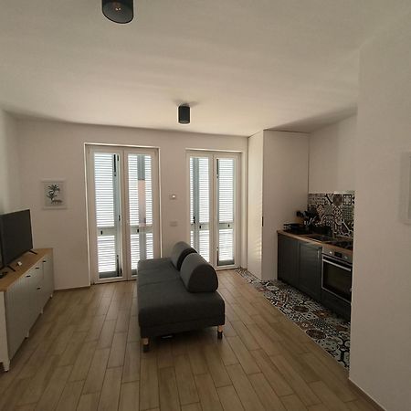 Apartment Near To Como - Donkey'S House Tavernerio 外观 照片